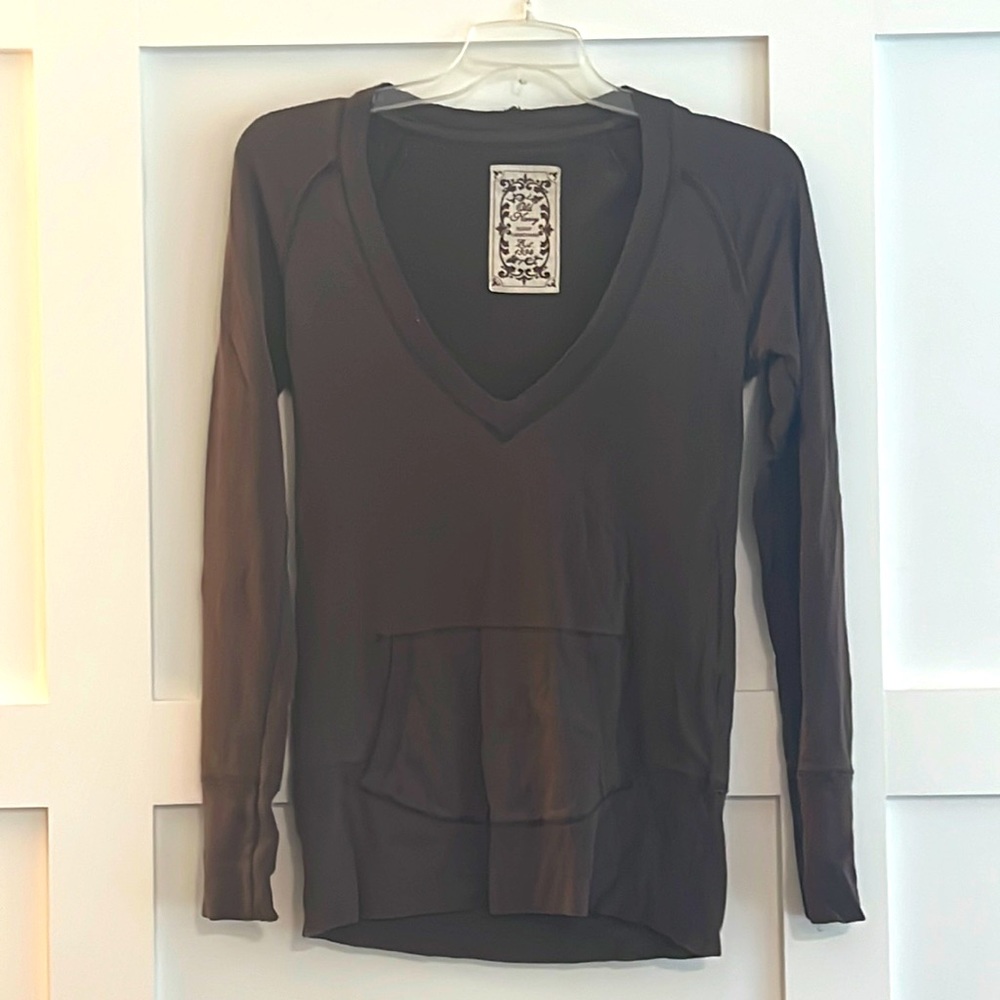 Brown long sleeved shirt